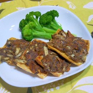 薄揚げの鰯味噌味缶・サラダ牛蒡のっけ焼き